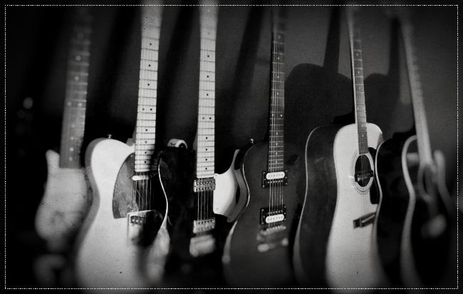 Guitarras acústicas, eléctricas y españolas tienda de instrumentos musicales
